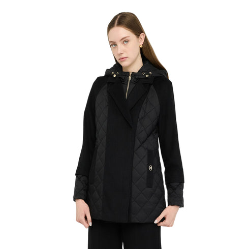 Cappotto Donna con inserti nylon modella frontale